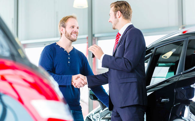 8 Ways to Save Money on a Car Loan